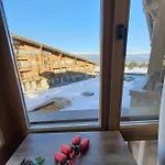Rustic At Pirin Golf Apartment Razlog