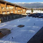 Rustic At Pirin Golf Razlog